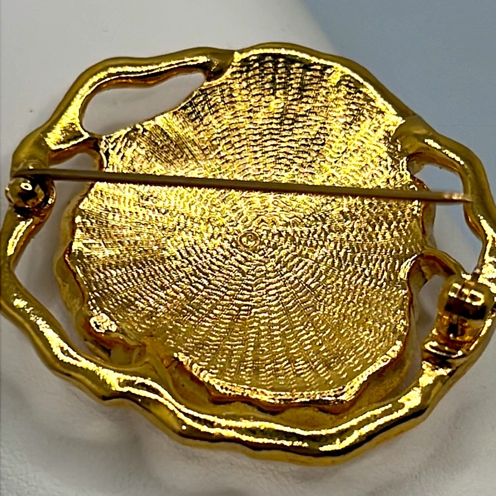 Avon Pink & Gold Pansy Trimmed Brooch. - Picture 6 of 6